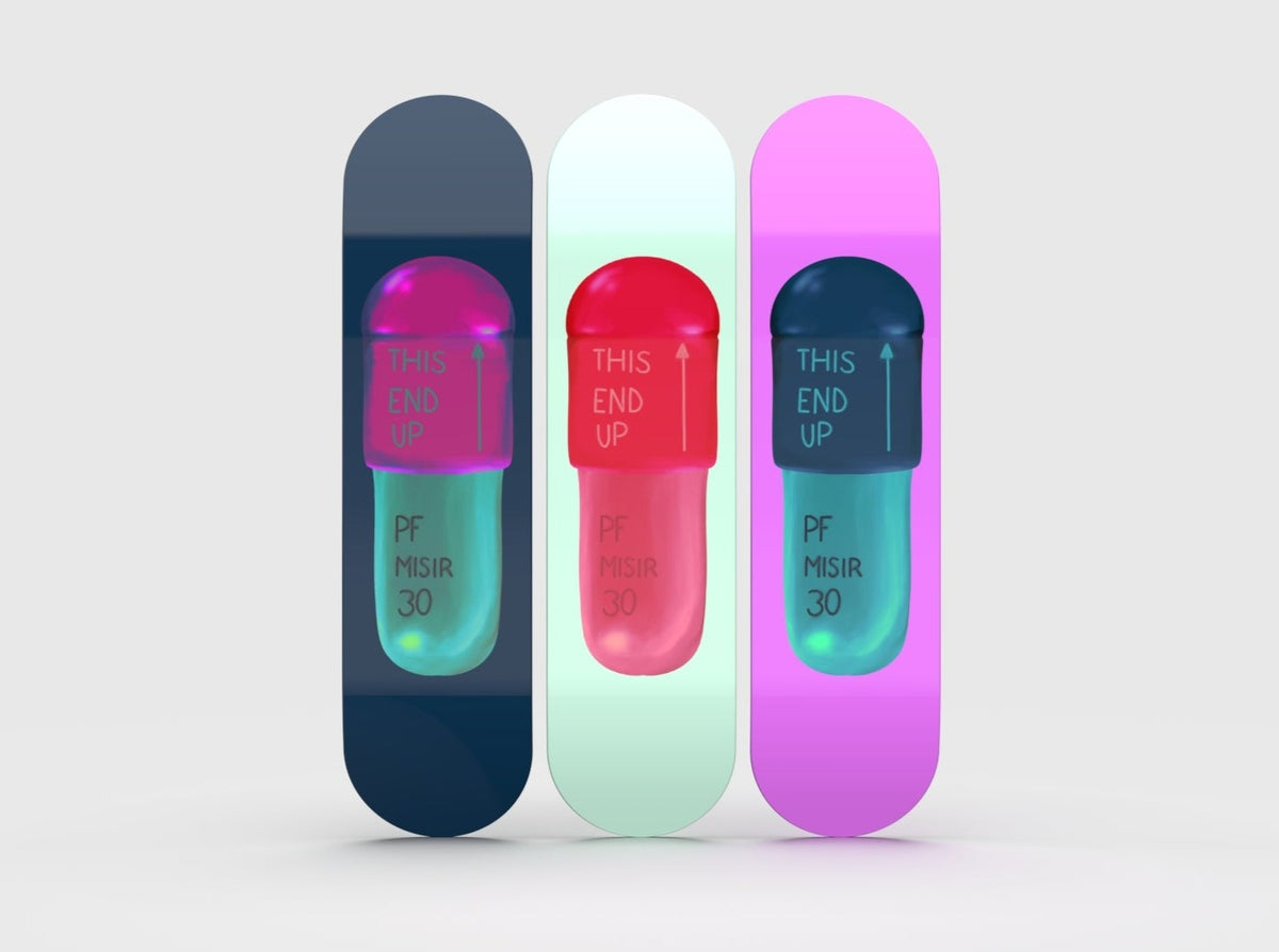 Wall Art of Pill Skateboard Design in Acrylic Glass - Pop Art